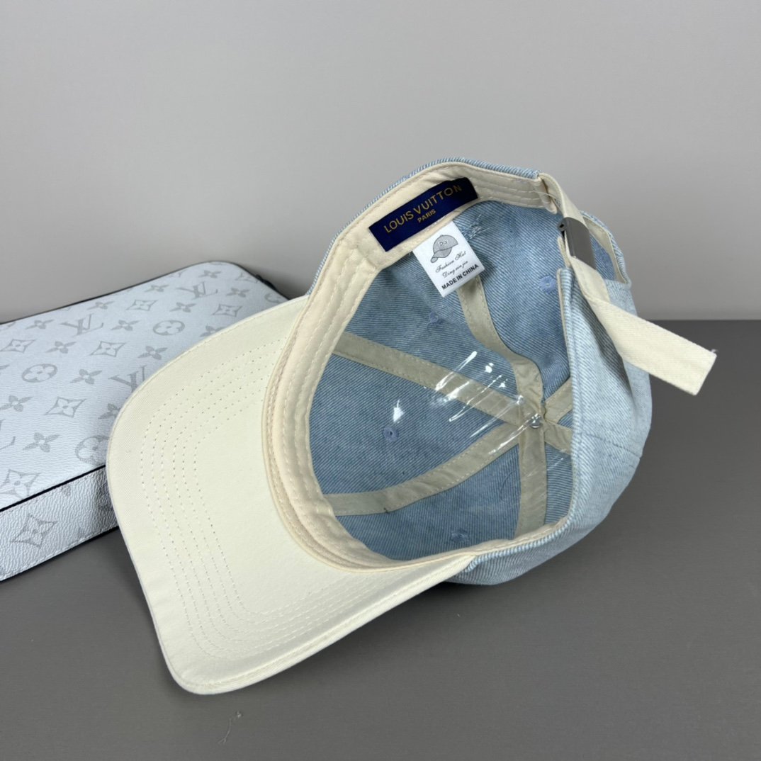 Louis Vuitton Denim & Canvas Cap - Image 6
