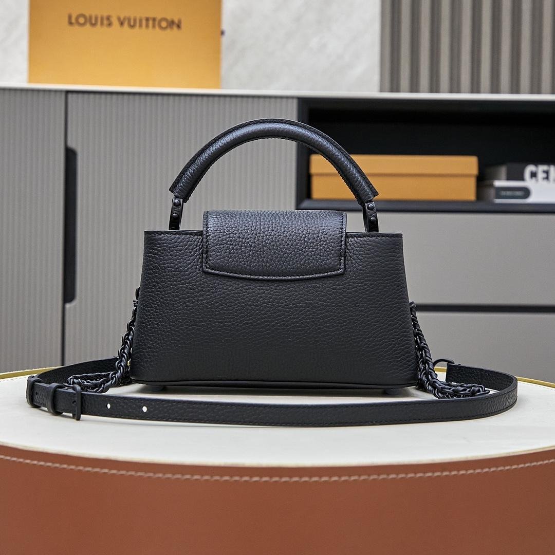 Louis Vuitton Capucines East-West Mini M23955 - Image 3