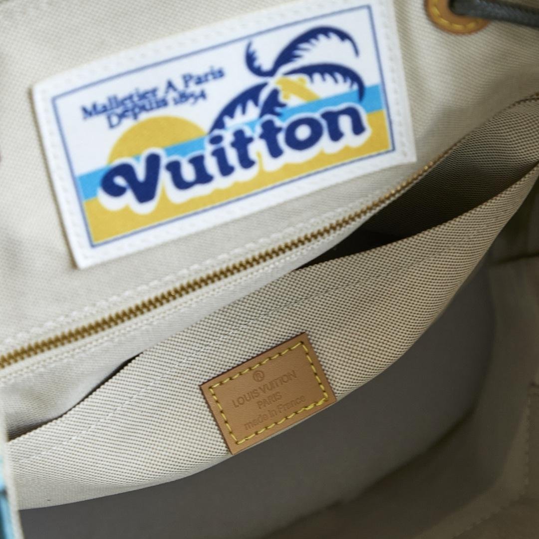 Louis Vuitton Christopher MM M24996 - Image 10