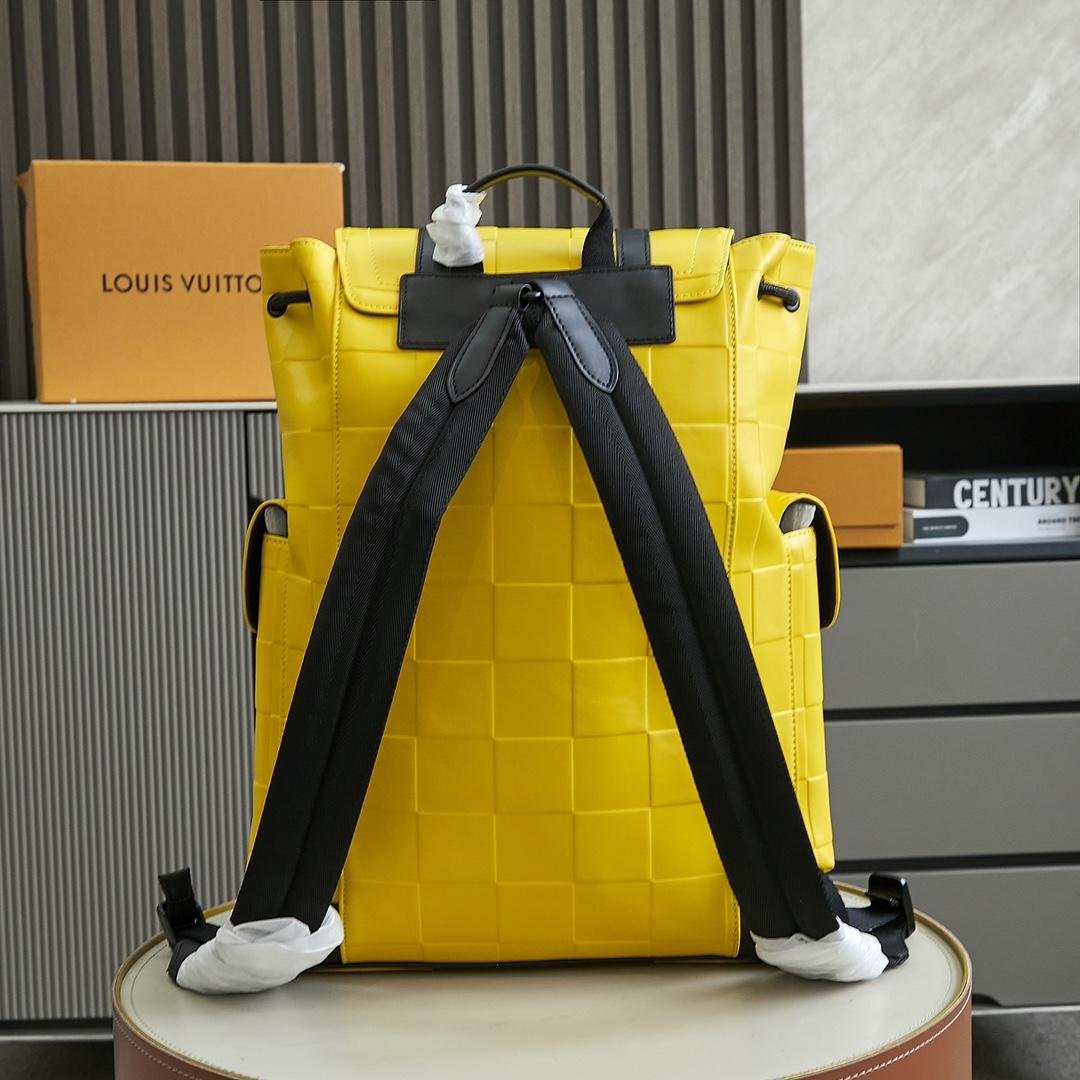 Louis Vuitton Christopher MM M25016 - Image 3