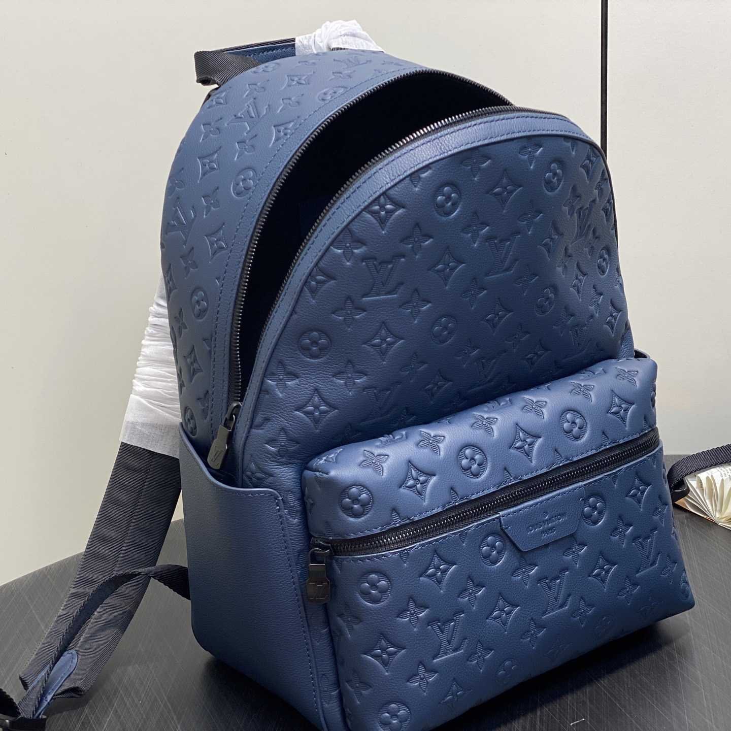 Louis Vuitton Discovery Backpack PM M14884 - Image 3