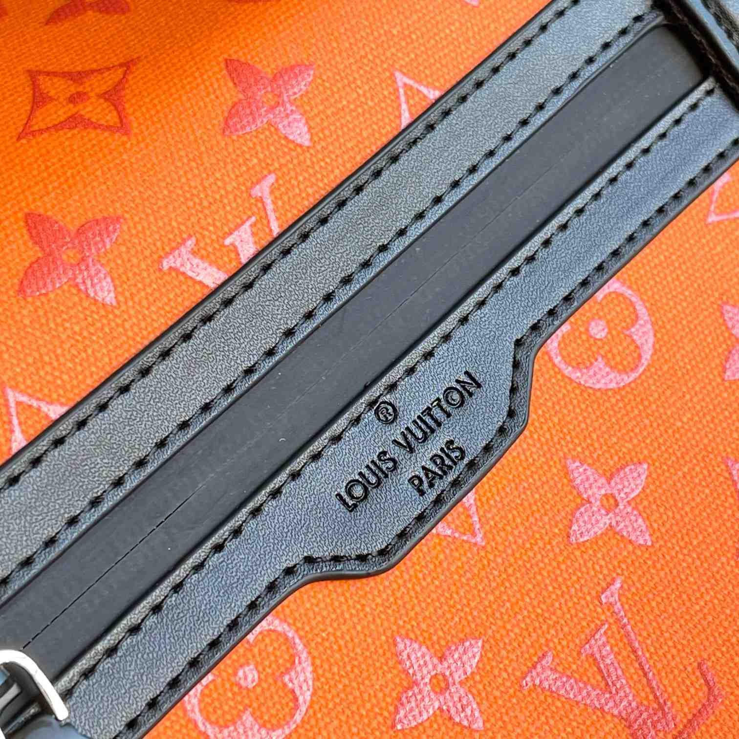 Louis Vuitton Keepall Sport M12724 - Image 6