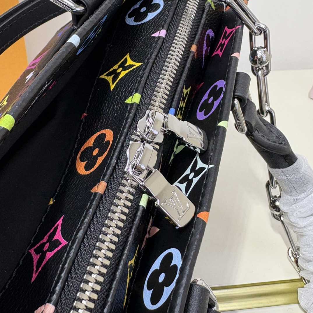 Louis Vuitton LV x TM OnTheGo East West Chain M13260 - Image 7