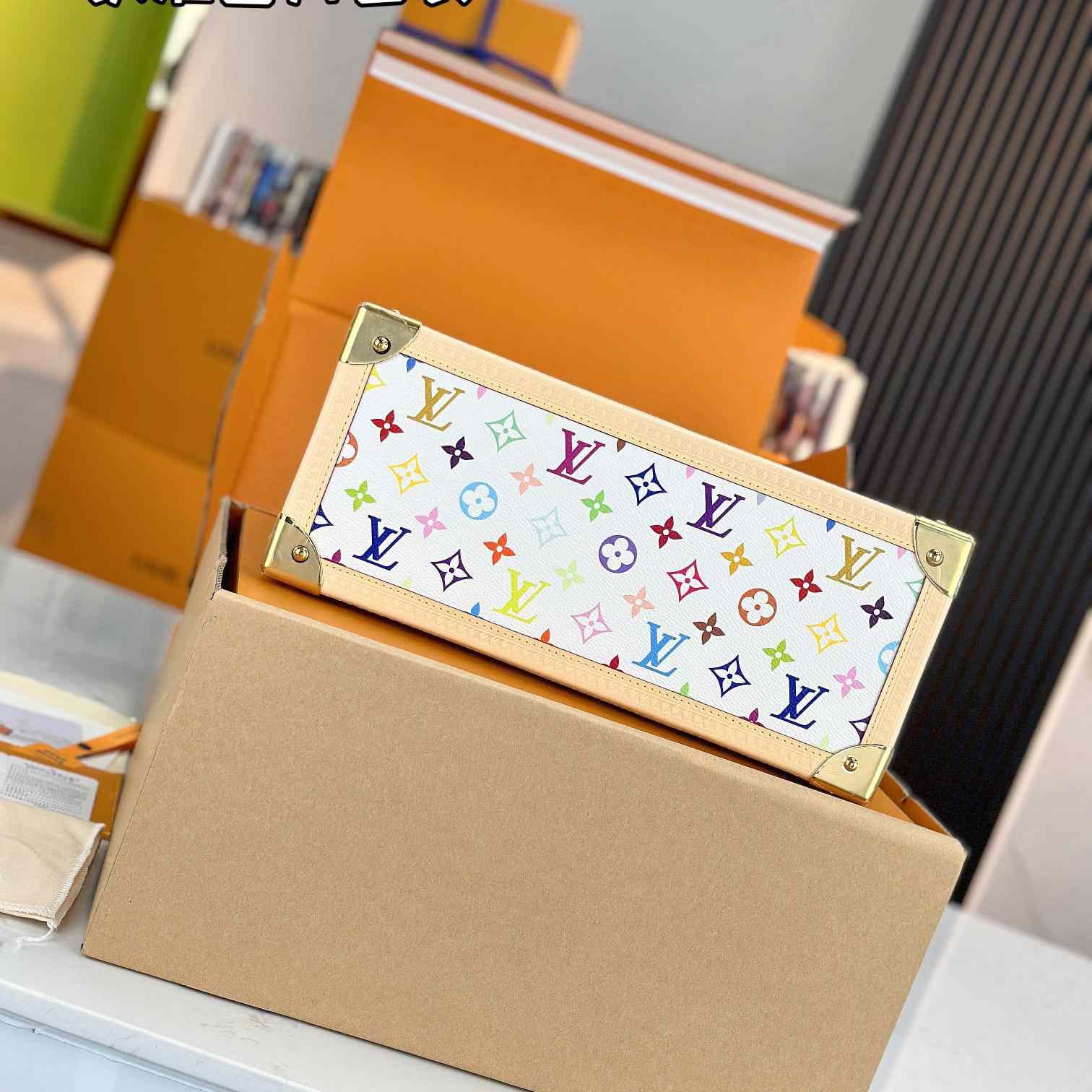 Louis Vuitton LV x TM OnTheGo MM M13079 - Image 9