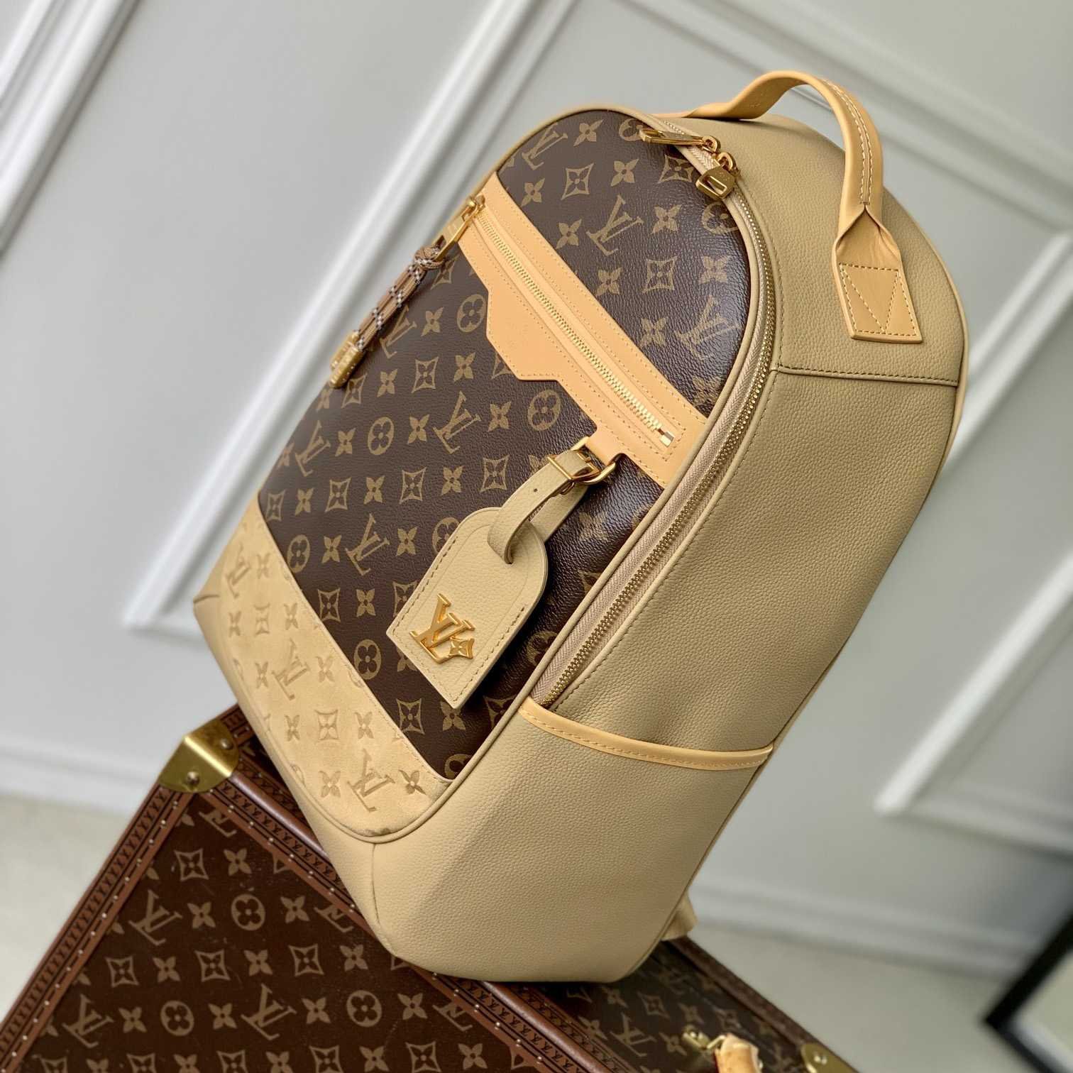 Louis Vuitton Outdoor Backpack M12624 - Image 3