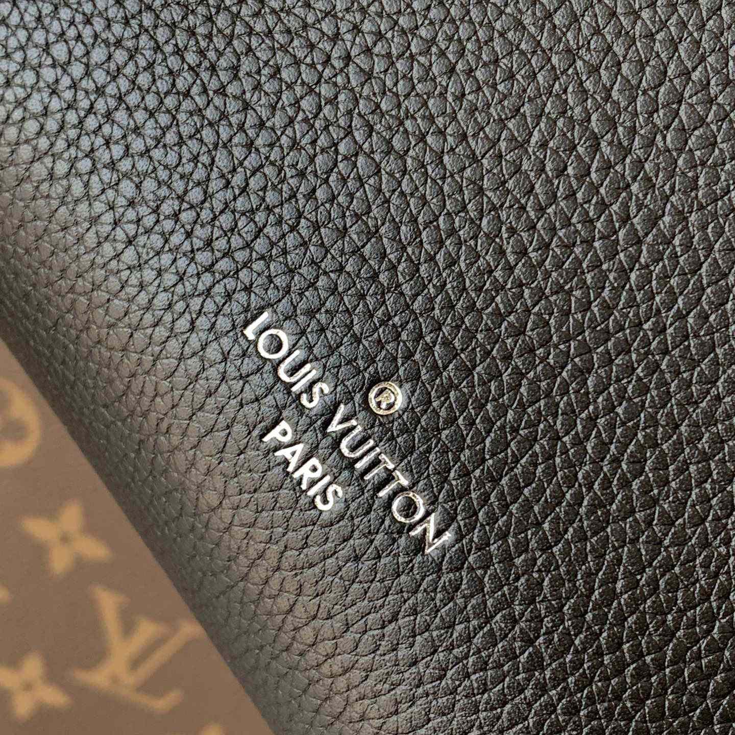 Louis Vuitton Side Trunk MM M25160 - Image 9
